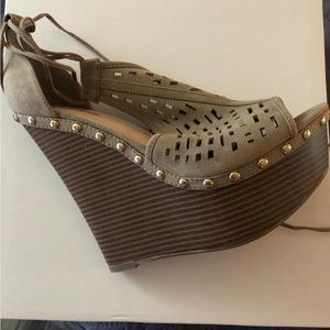 Just Fab Lace-Up Wedges